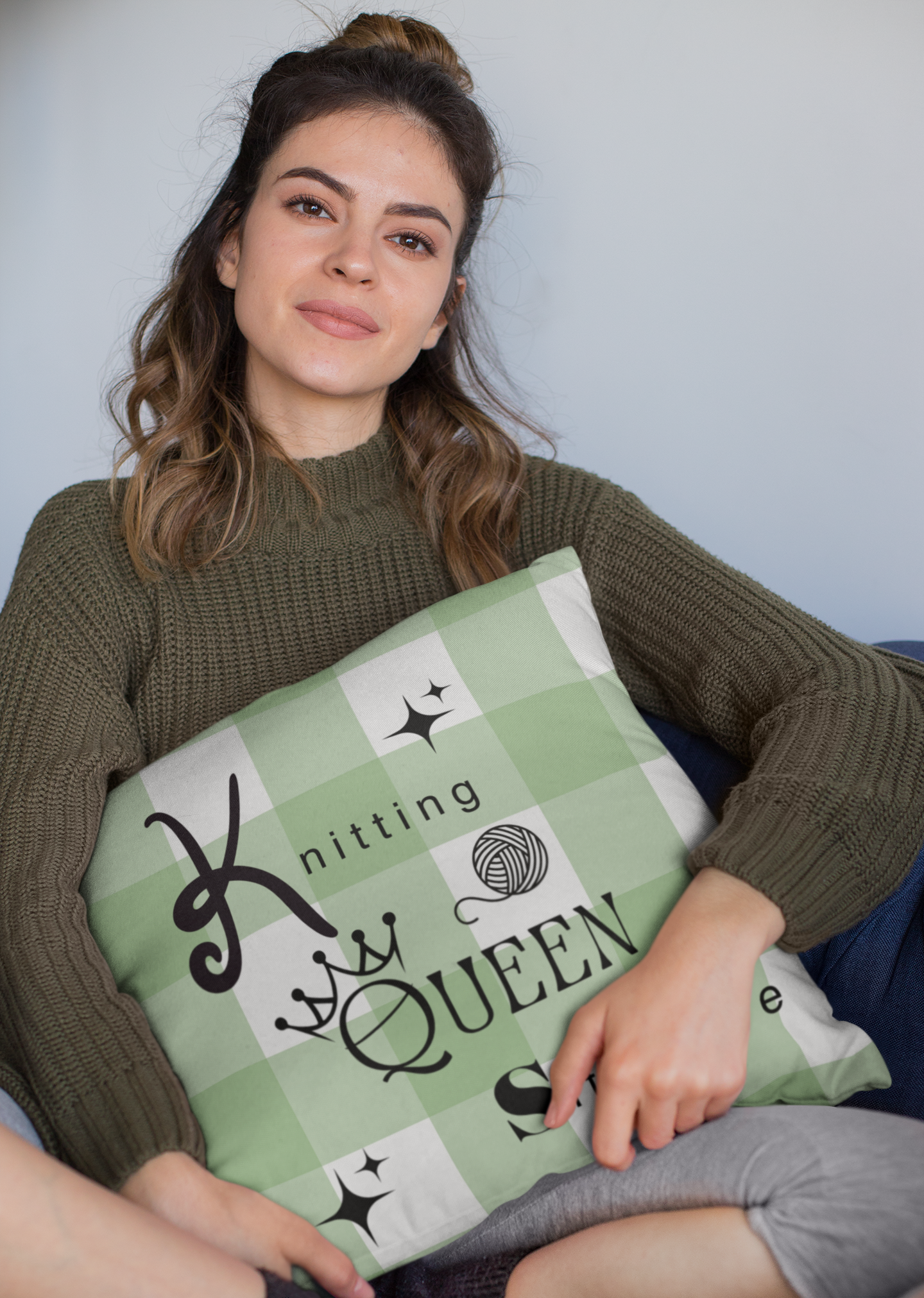 Home Decor Pillow For Knitting Queens